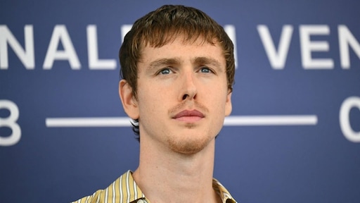 Babygirl-ster Harris Dickinson presenteert regiedebuut in Cannes