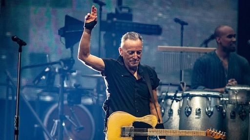 Al tientallen fans in Landgraaf in de rij voor Bruce Springsteen