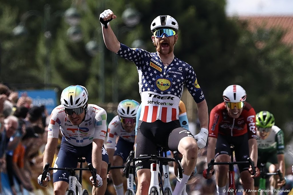 Simmons wint vierde etappe Tour Auvergne-Rhône-Alpes