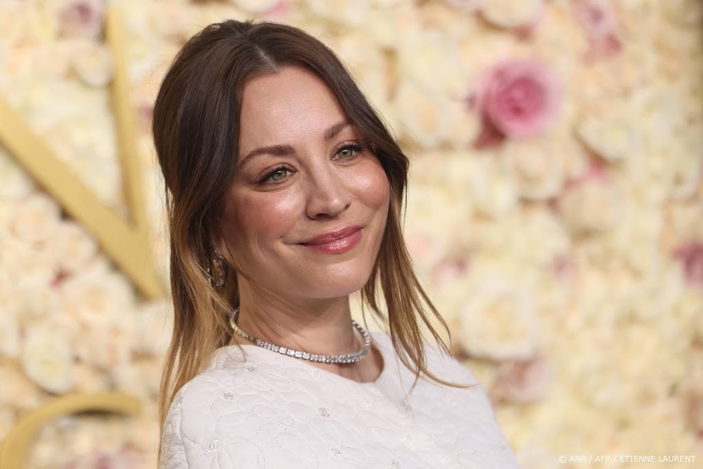 Actrice Kaley Cuoco in verwachting van tweede kind