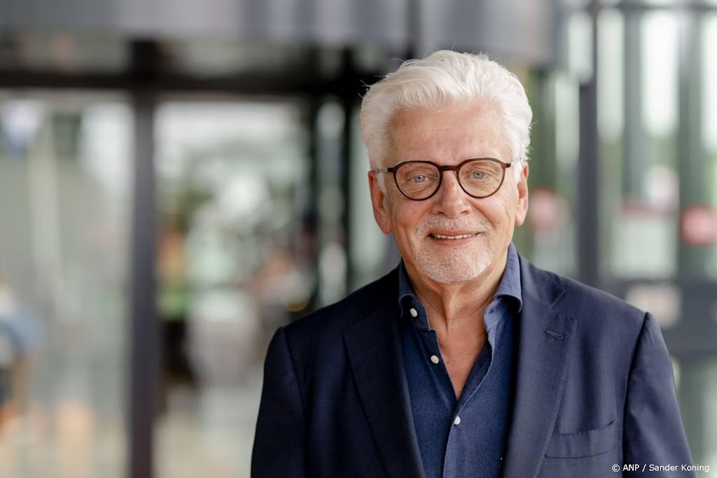 Jan Slagter neemt afscheid van hond met liftfobie: 'Hij is weg'