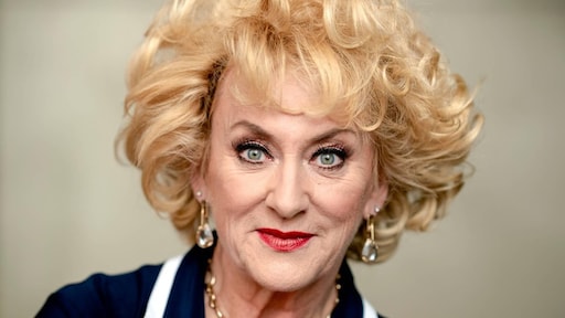 Karin Bloemen en Tygo Gernandt in Comedy Central: Kater van 2020