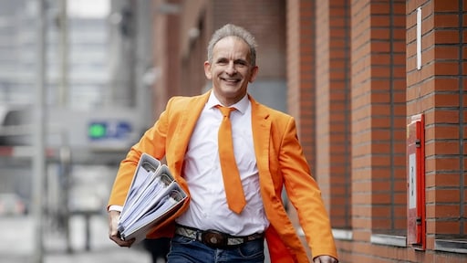 Johan Vlemmix komt met songfestival-lied na boycot: 'Soms begint het met één liedje'