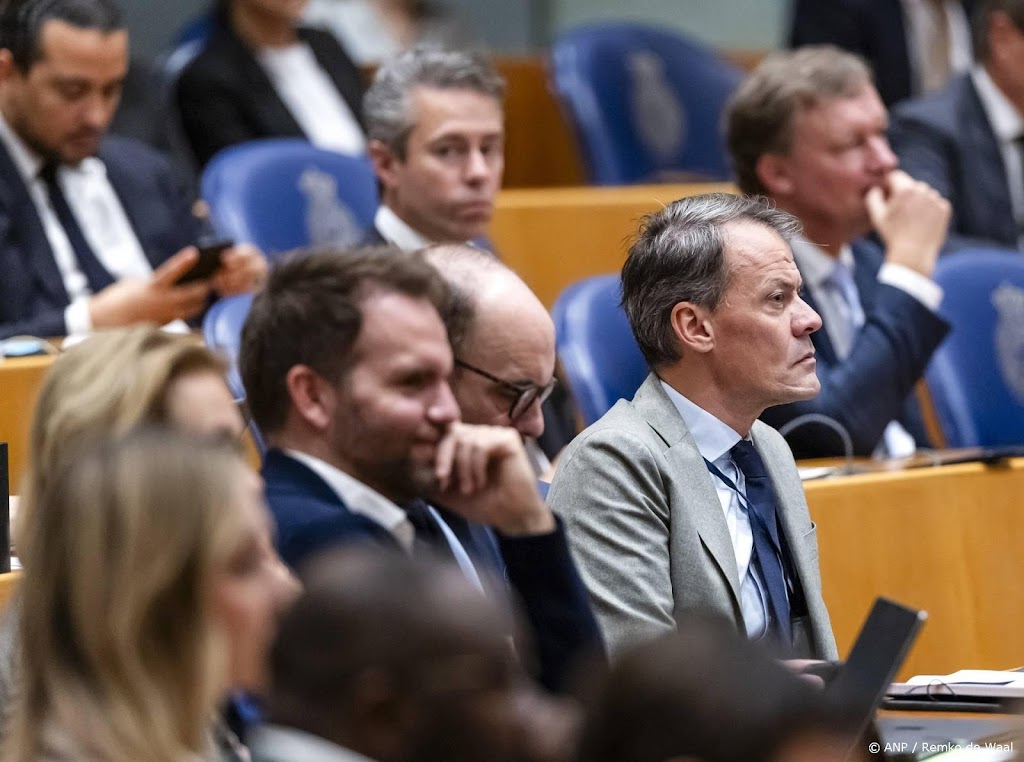 Tijs van den Brink končal Adieu God? z dvema posebnima oddajama ob zaključku novinarske kariere