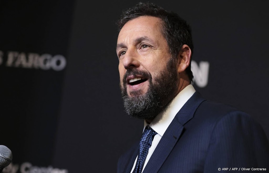 Adam Sandler krijgt muziekprijs voor songwriting