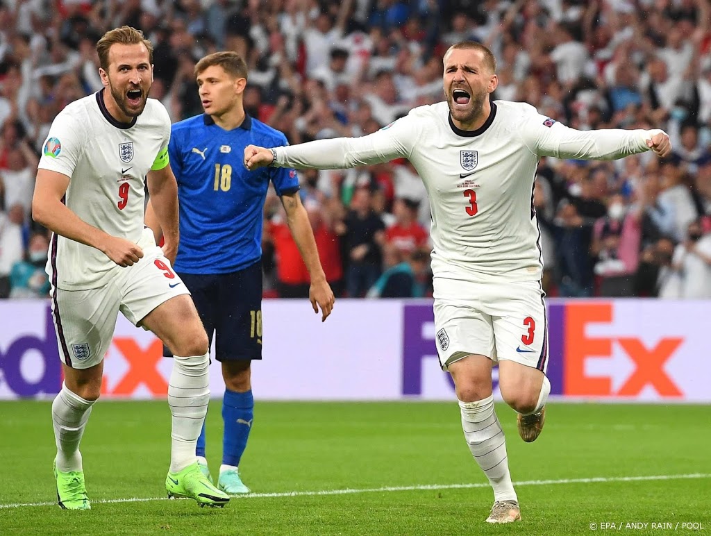 Openingsgoal Engeland is snelste ooit in EK-finale | RTL Nieuws | RTL.nl