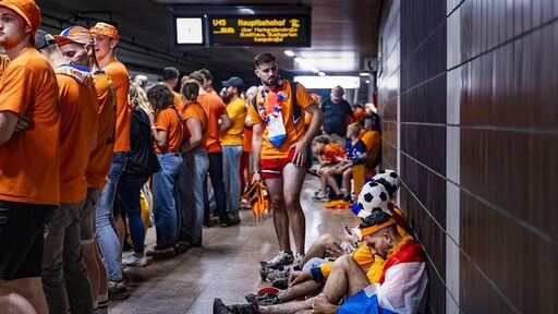 26 arrestaties rond Nederland-Engeland, politie tevreden