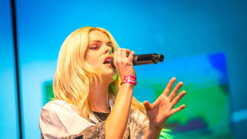 Davina Michelle vanavond in voorprogramma Pink: 'Ik ben bloednerveus'