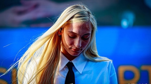 Tweelingbroer S10 zwaargewond in ziekenhuis na val uit flat, mogelijk misdrijf