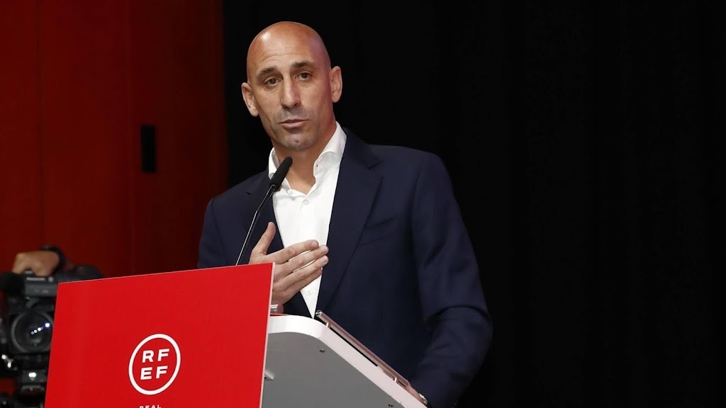 Rubiales treedt ook af als vice-voorzitter van de UEFA