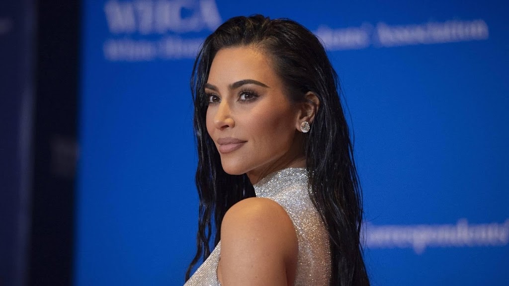 'Kim Kardashian schroeft beveiliging privéschool kinderen op'