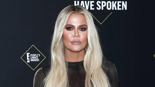 Khloé Kardashian laat tumor uit gezicht weghalen