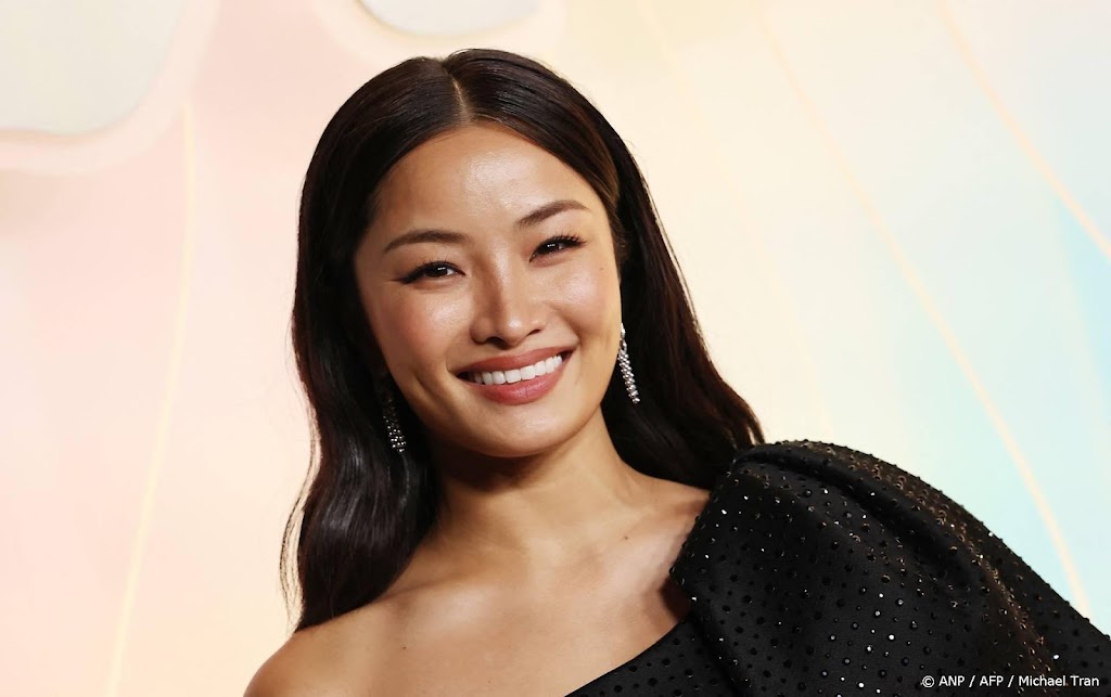 Anna Sawai en Aimee Lou Wood sluiten zich aan bij Beatles-films