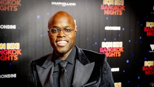 Jandino Asporaat emigreert met zijn gezin naar Curaçao: 'We verlangden naar rust'