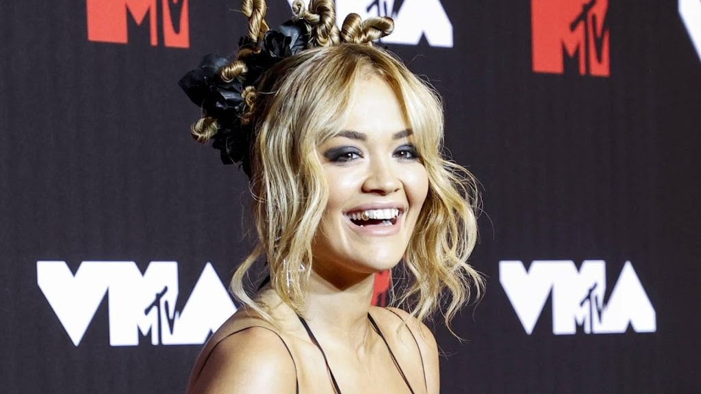 Rita Ora noemt eicellen laten invriezen 'beste beslissing ooit'