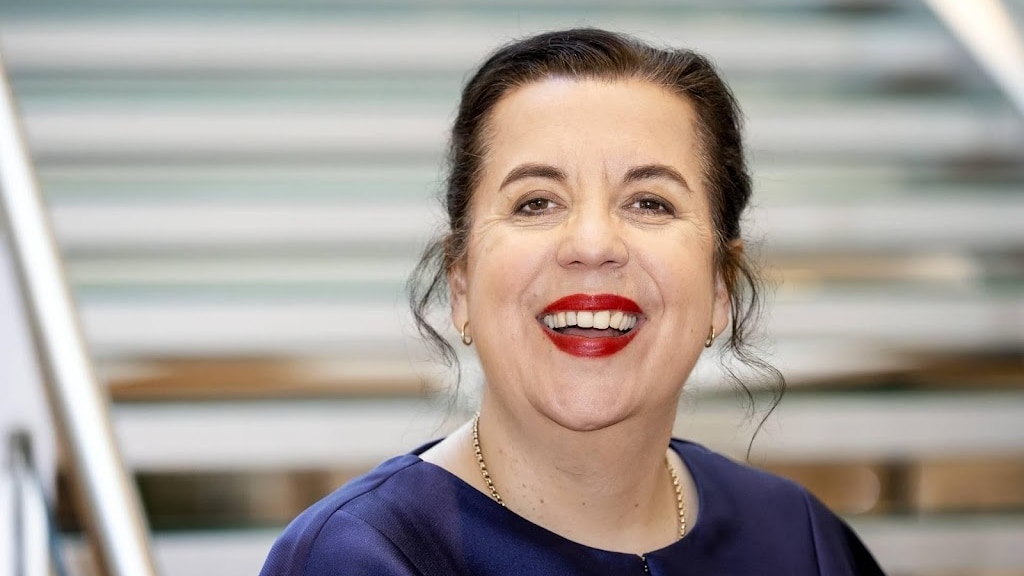 Francis van Broekhuizen en Dominic Seldis samen het theater in