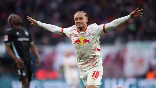 Hoofdrol Simons met twee treffers bij rentree voor RB Leipzig