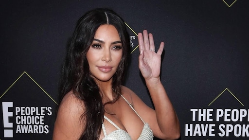 Kim Kardashian vereerd door PETA: koe vernoemd naar realityster