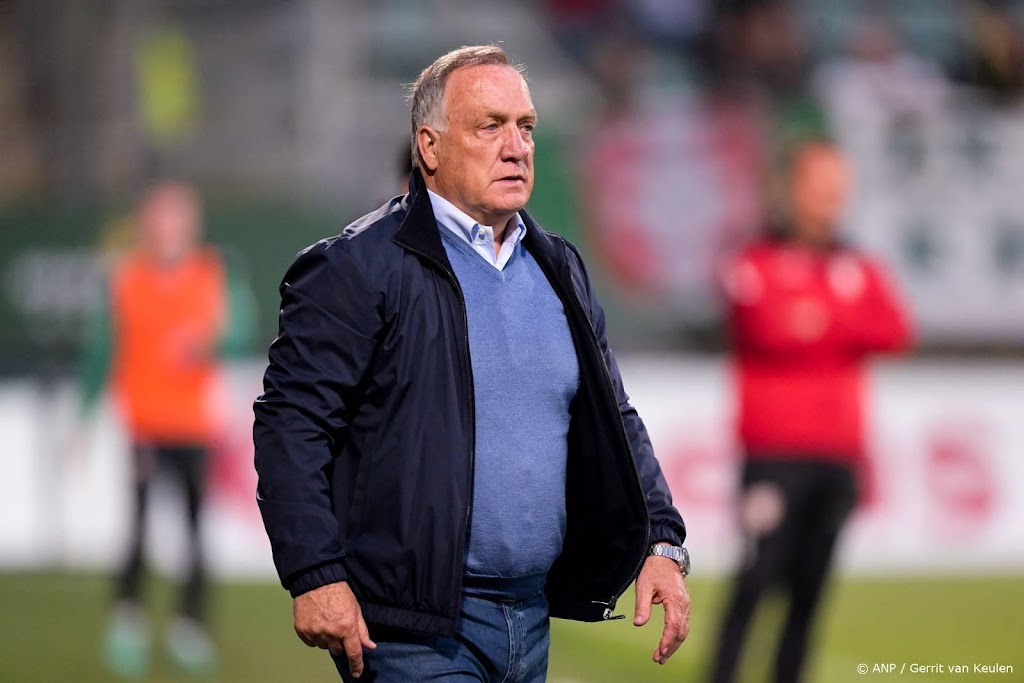 Voetbalbond Curaçao bevestigt terugkeer Advocaat als bondscoach