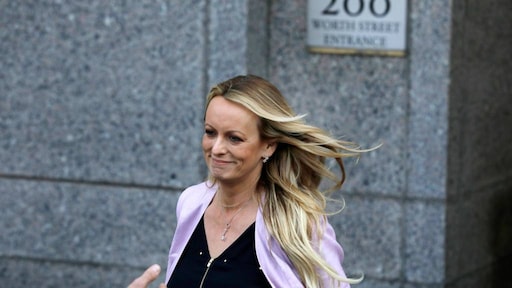 'Pornoster Stormy Daniels gearresteerd'