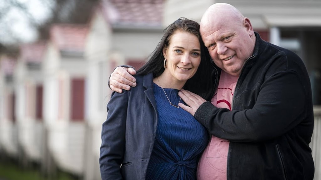 'Peter Gillis beet vriendin Nicol in rug en neus'