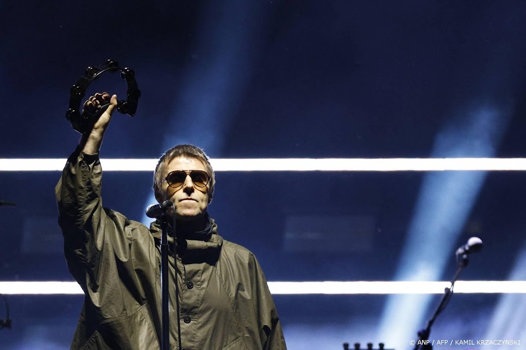 Liam Gallagher postal dedek: Hči Molly rodila sina