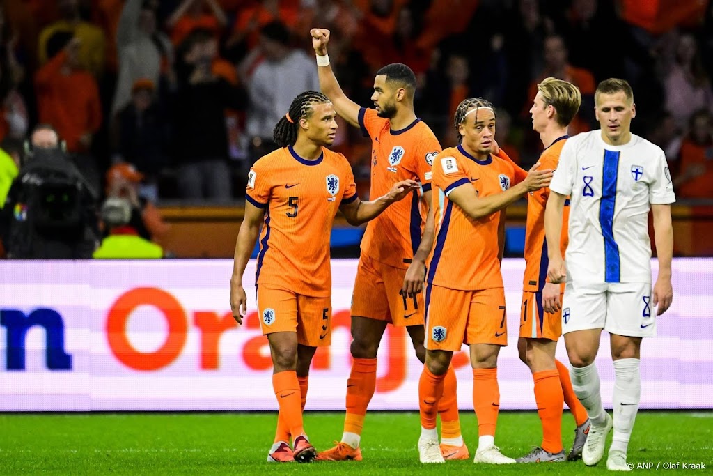 Oranje heeft ticket voor WK bijna binnen na ruime zege op Finland