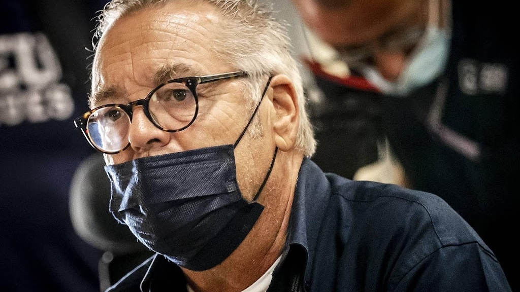 Olav Mol in tranen na wereldtitel Max Verstappen