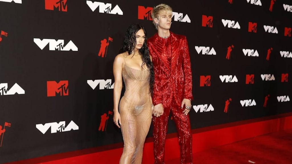 Megan Fox en Machine Gun Kelly stappen in huwelijksbootje