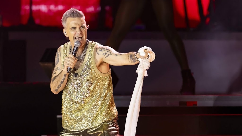 Jarige Robbie Williams vindt iedere dag 'fucking epic'