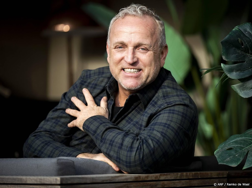 Gordon ontbijt met een eetlepel zout en appelazijn