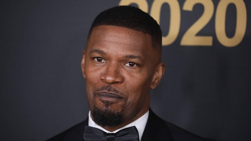 Jamie Foxx vertelt over ziekenhuisopname in nieuwe show: 'Ging verschrikkelijk fout'
