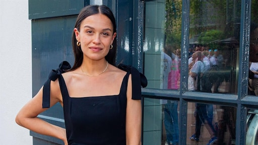 Holly Mae Brood heeft rol in 40-45, de Musical