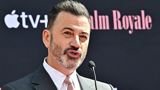 Jimmy Kimmel breekt tijdens talkshow: 'Collega's zijn hun huis verloren'