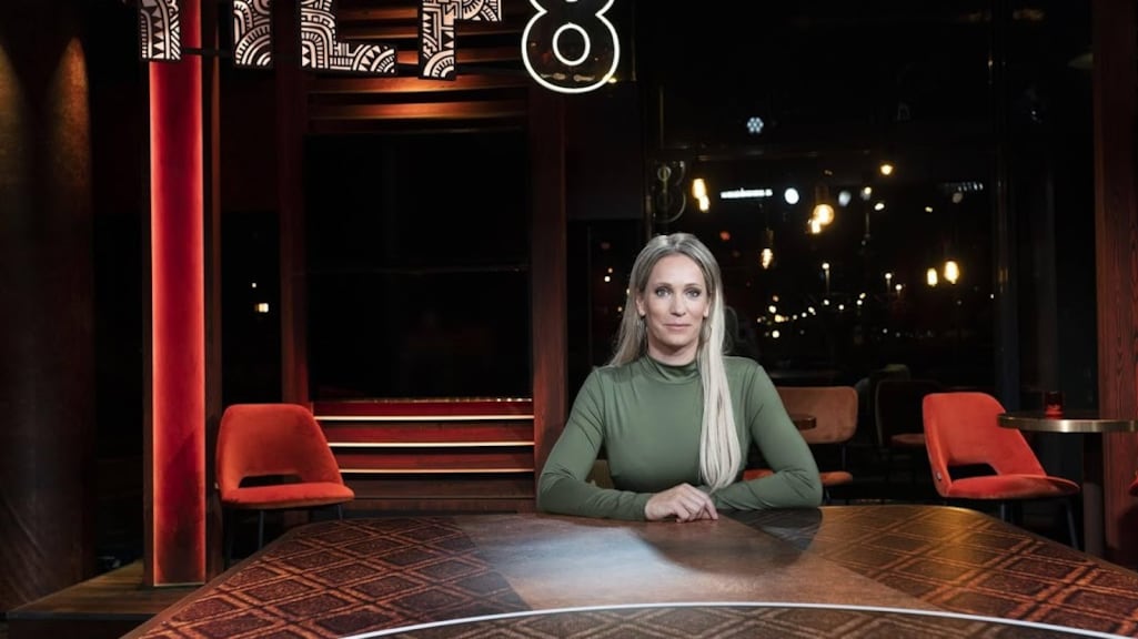 Bedreiger Sigrid Kaag met fakkel opgepakt door politie bij studio HLF8