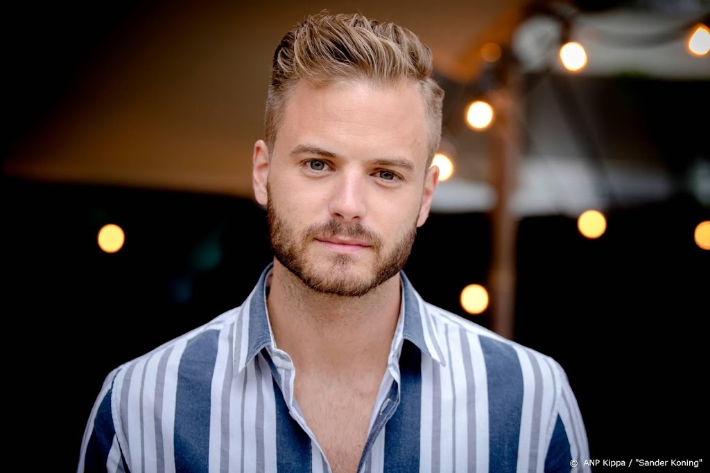 Ook Jim Bakkum en Kim-Lian van der Meij in film Just Say Yes