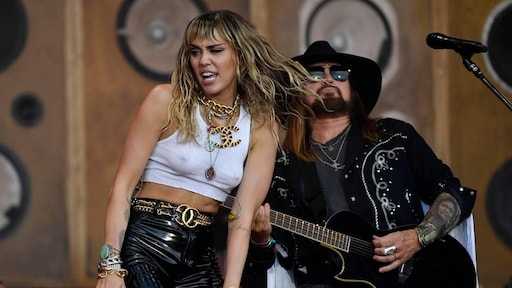 Miley Cyrus noemt president Trump 'een dieptepunt'