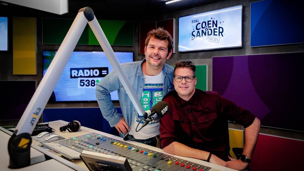 Coen en Sander vieren radiojubileum met langste middagshow