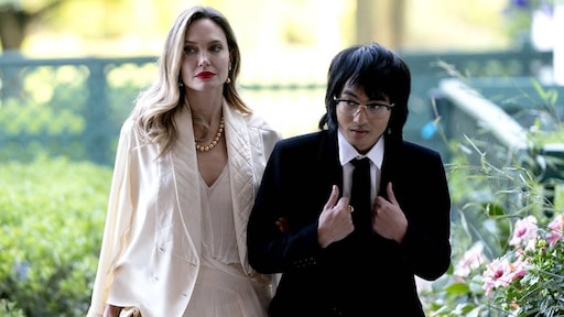 Maddox Jolie schrapt officieel achternaam van vader Brad Pitt