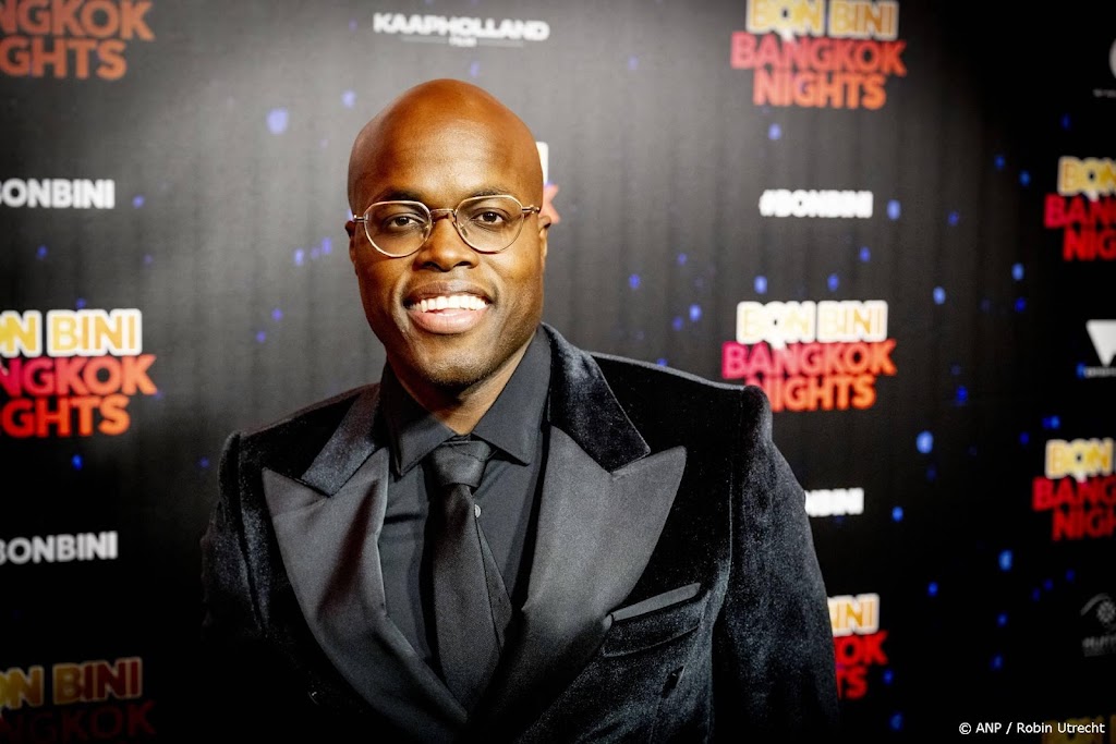 Jandino Asporaat in Plien van Bennekom gostujeta v zadnji sezoni oddaje 'Sterren op het doek' z Eusom