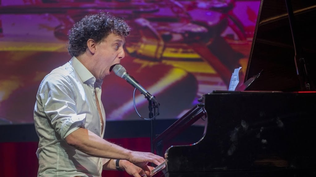 Jochem Myjer maakt nieuwe theatershow voor in 2023