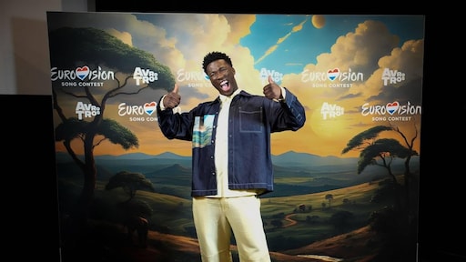 Claude gaat dansen op Eurovisie Songfestivalpodium in Basel