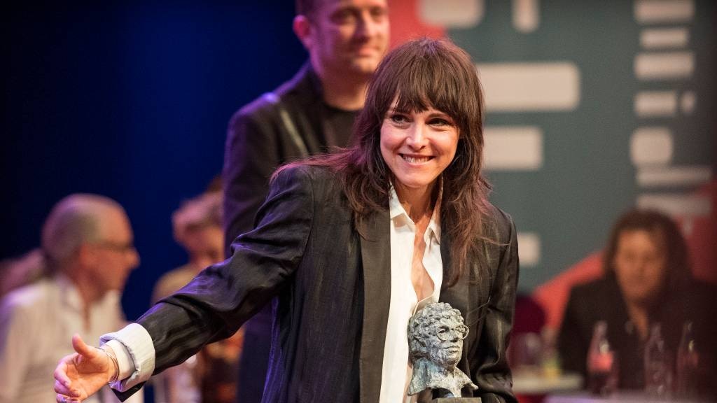 Wende Snijders wint Annie M.G. Schmidtprijs