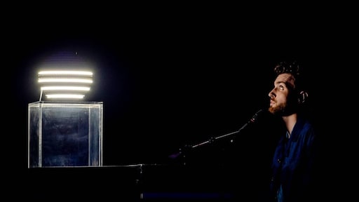 Duncan Laurence wacht een belangrijke dag in Tel Aviv