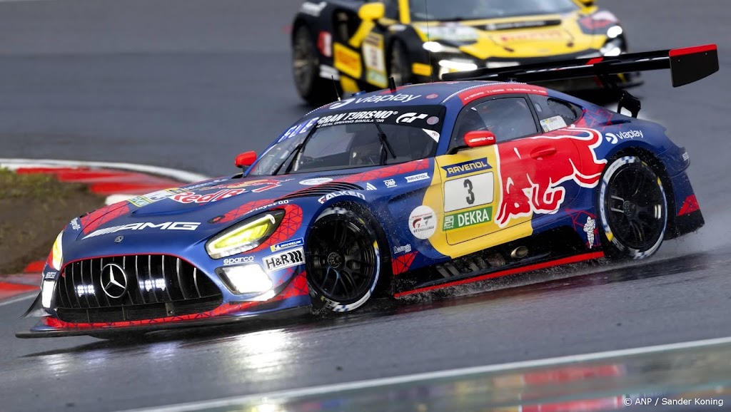 Verstappen zesde in tweede kwalificatie op Nürburgring