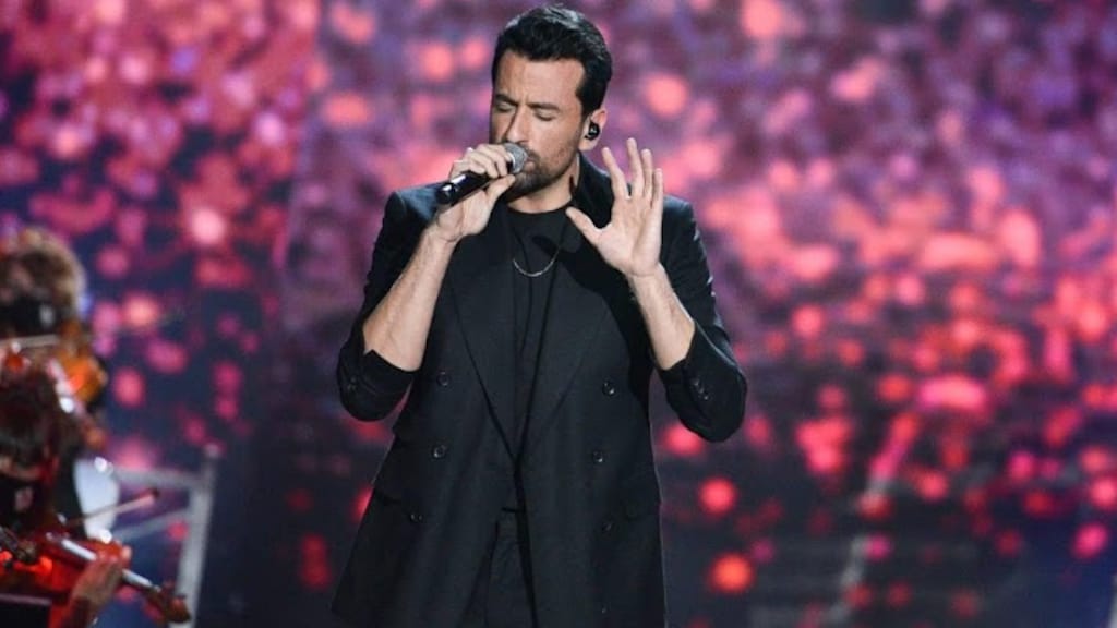 Dotan krijgt gouden plaat voor nieuwe album