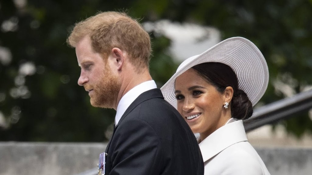Harry en Meghan reizen weer af naar gevreesde Engeland