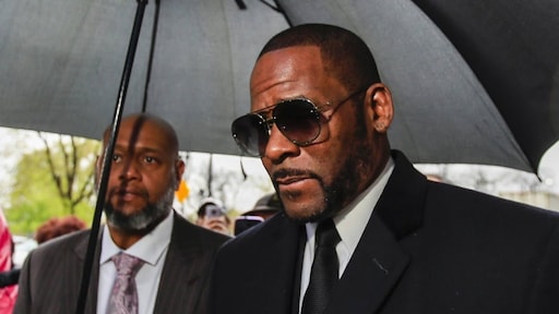 R. Kelly moet geld van gevangenisrekening afstaan