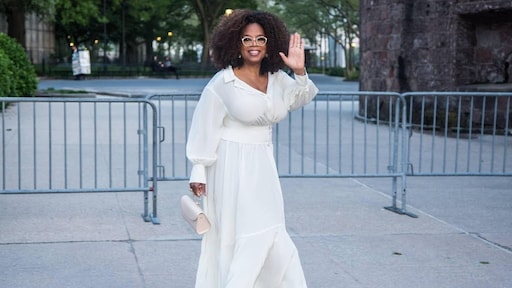 Oprah staat stil bij overlijden Elizabeth: 'Niemand deed het beter'