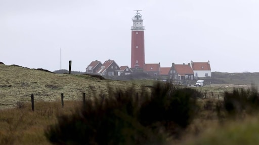 Regen en wind tijdens sinterklaasintocht op Texel